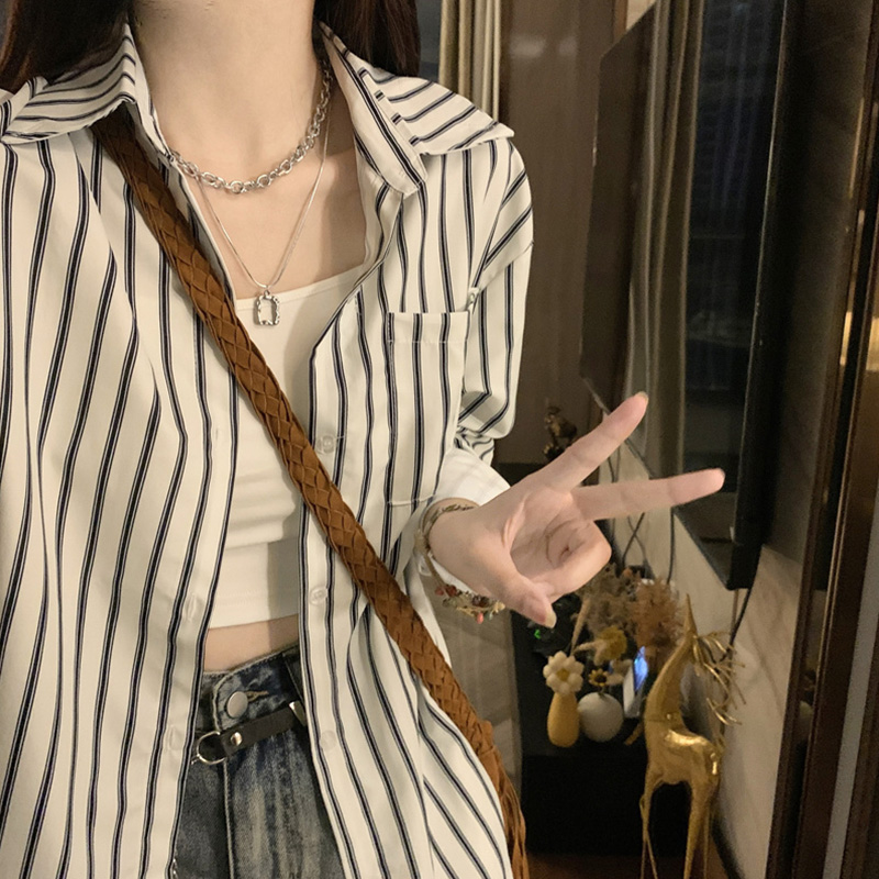 法式條紋防曬襯衫女秋季薄款休閒襯衣罩衫外套設計感小眾長袖上衣