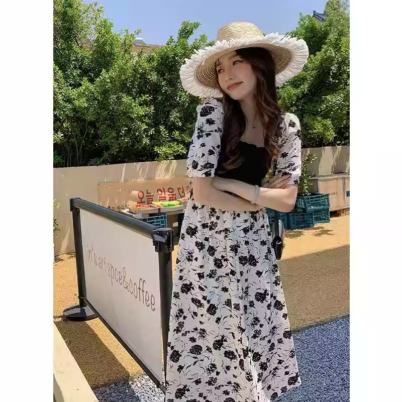 假兩件黑色連衣裙女夏2024年新款大碼法式遮肉顯瘦玫瑰碎花長裙子