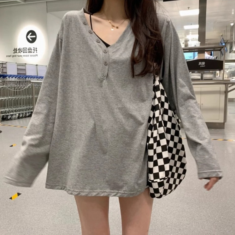 官圖 6535拉架棉 灰色長袖T恤女慵懶風寬鬆不規則半開領紐扣上衣