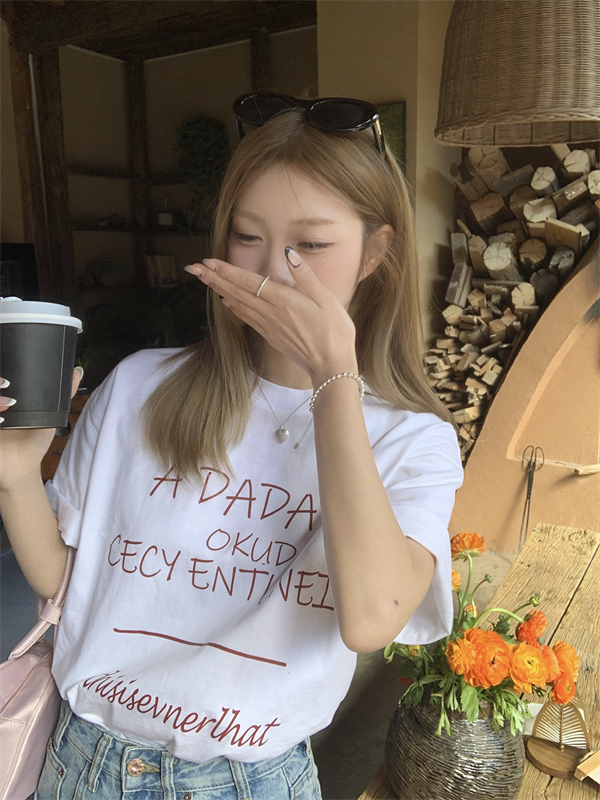 實拍~ 美式簡約字母印花短袖寬鬆白色T恤上衣