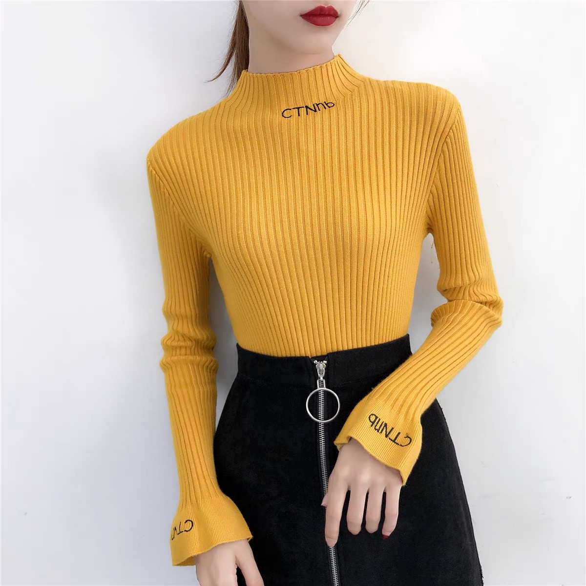 Half turtleneck sweater bottoming shirt for women autumn and winter thickened 2024 new style inner white top versatile style knitted