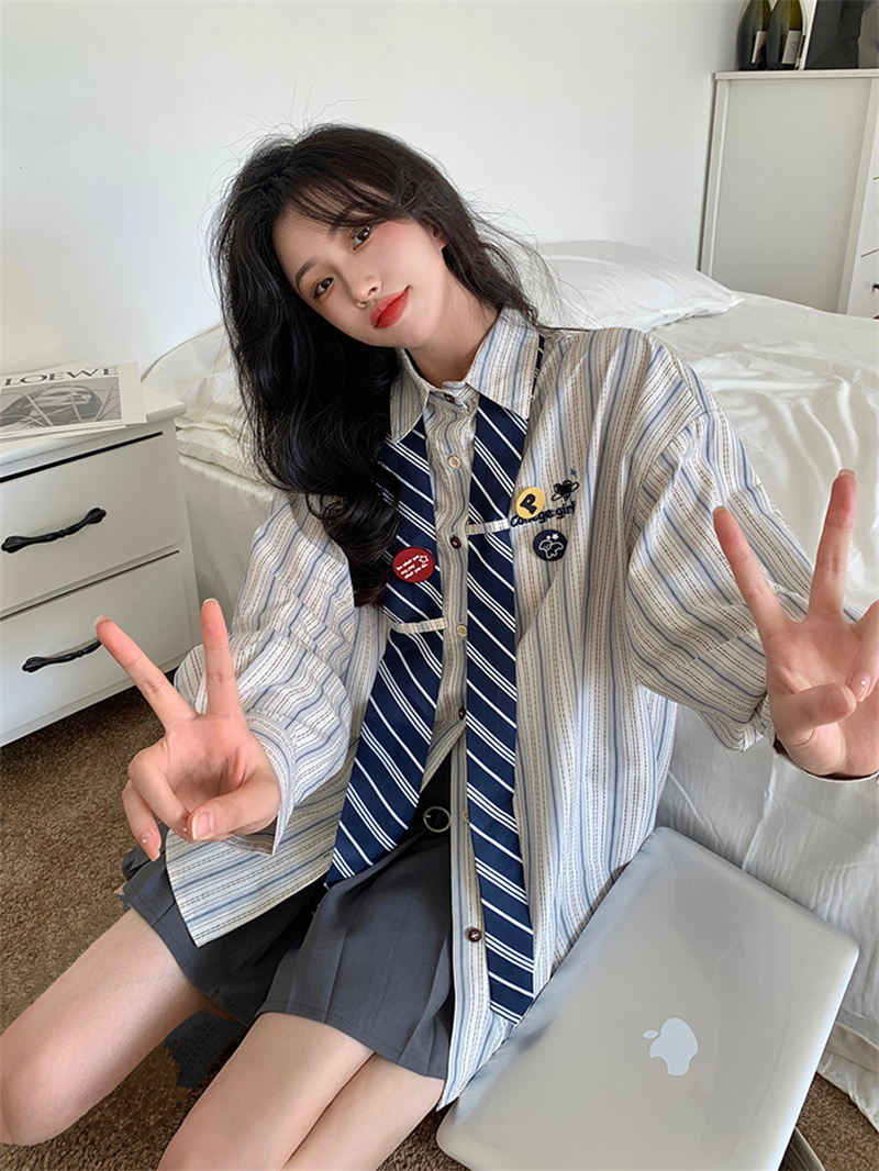 美式復古設計感領帶條紋襯衫女春季