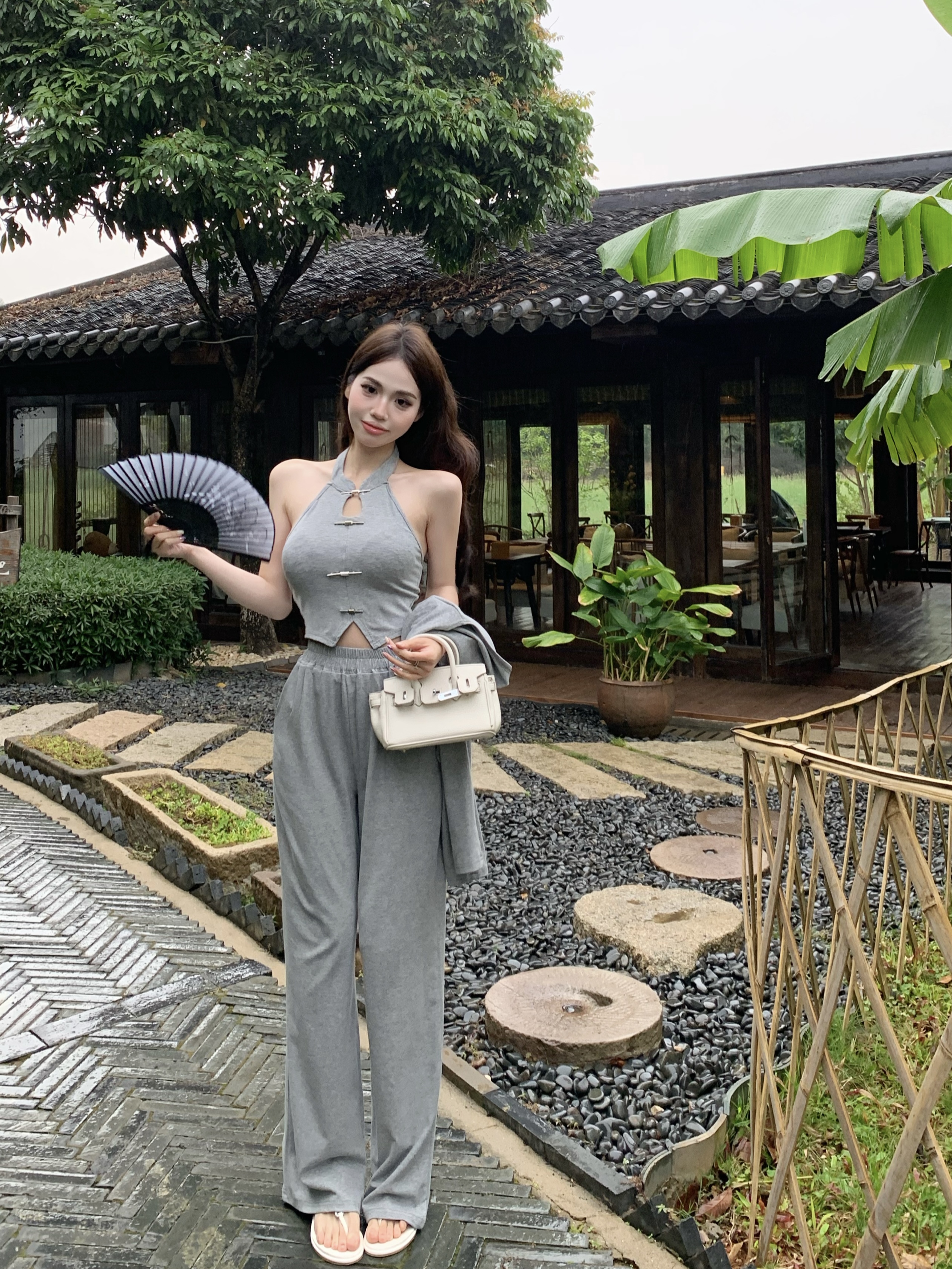 Real shot!  New Chinese casual suit for women, spring and summer national style hollow cardigan and casual pants three-piece set