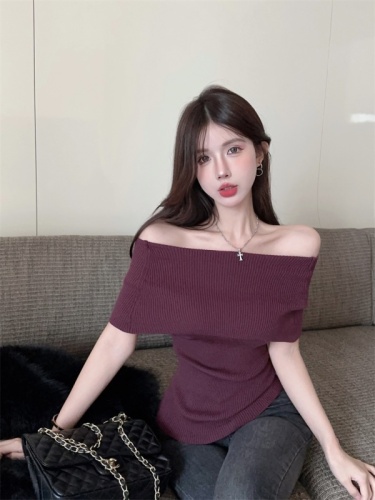 Actual shot of chic, beautiful and high-end one-shoulder stacked collar two-wear thin solid color sweater top