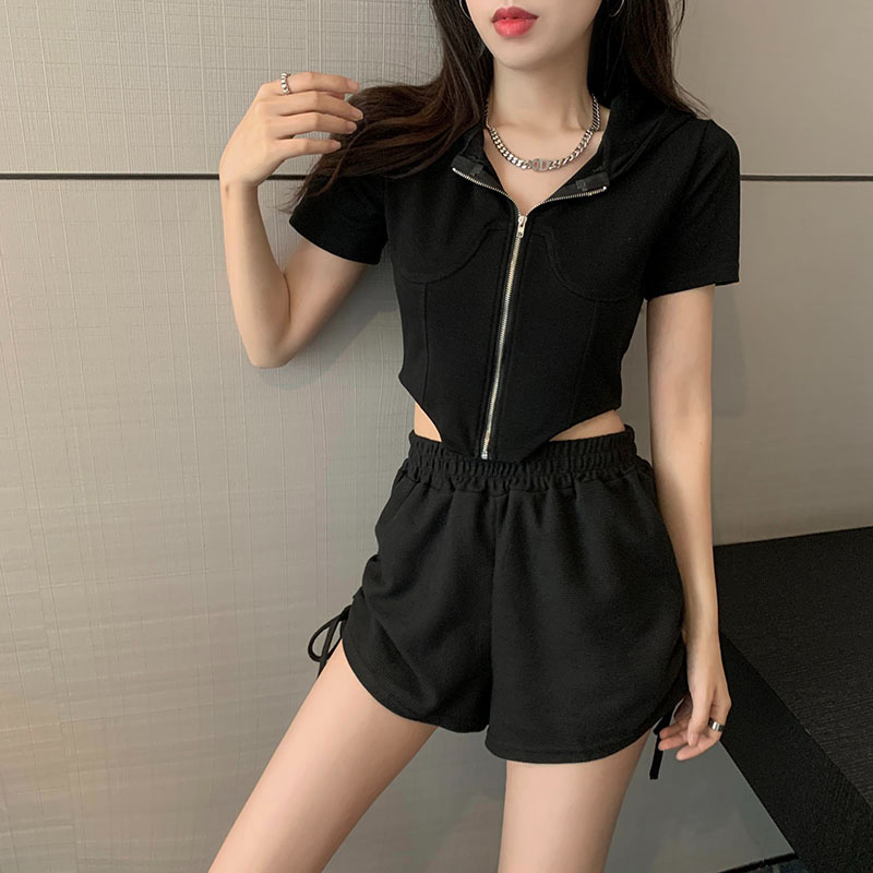 2024 Summer Internet Celebrity Suit This Summer’s Popular Fashion Suit Short Salt Style Light Mature Two-piece Suit