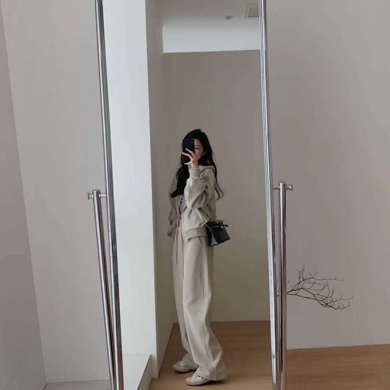 早春裝2024新款茶系穿搭一整套小個子今年流行酷颯拽姐初春套裝女