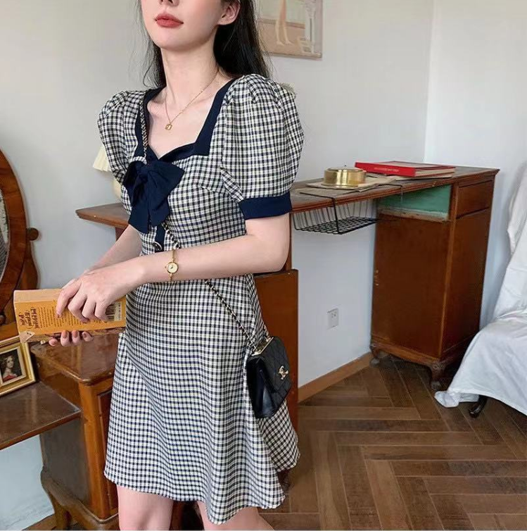 夏裝法式方領泡泡袖氣質甜辣風炸街胖MM格子連衣裙子女M-4XL200斤