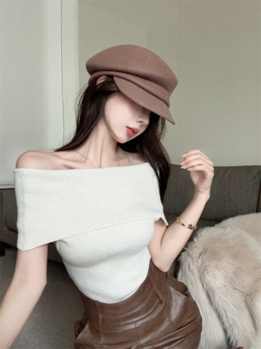 Actual shot of chic, beautiful and high-end one-shoulder stacked collar two-wear thin solid color sweater top