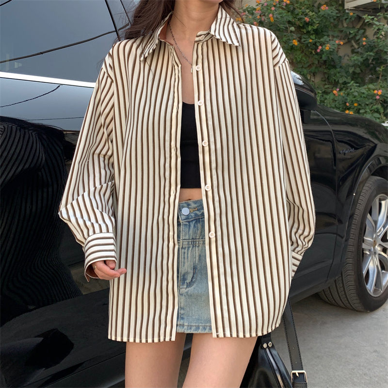 2024年早秋裝新款豎條紋襯衫女長袖設計感小眾復古港味疊穿襯衣女