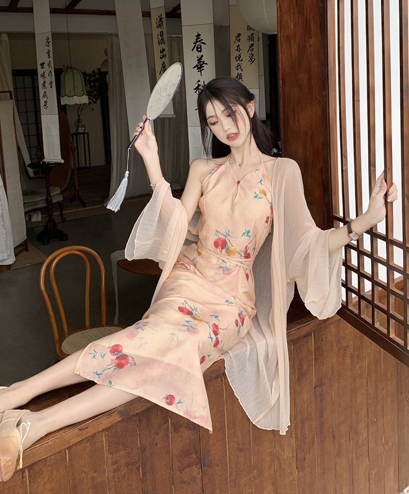 實拍 新中式溫柔套裝裙印花掛脖連衣裙修身綁帶吊帶兩件套
