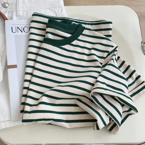 Retro striped short-sleeved t-shirt for women summer new design with bottoming round neck right shoulder T-shirt top