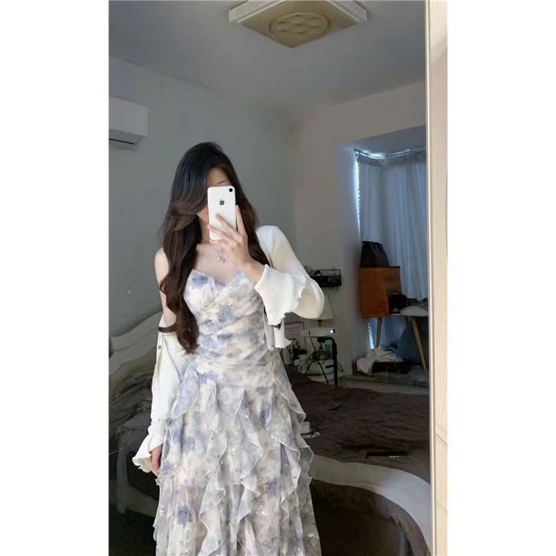 雪紡碎花吊帶連衣裙女夏V領收腰氣質仙女裙性感純欲裙子
