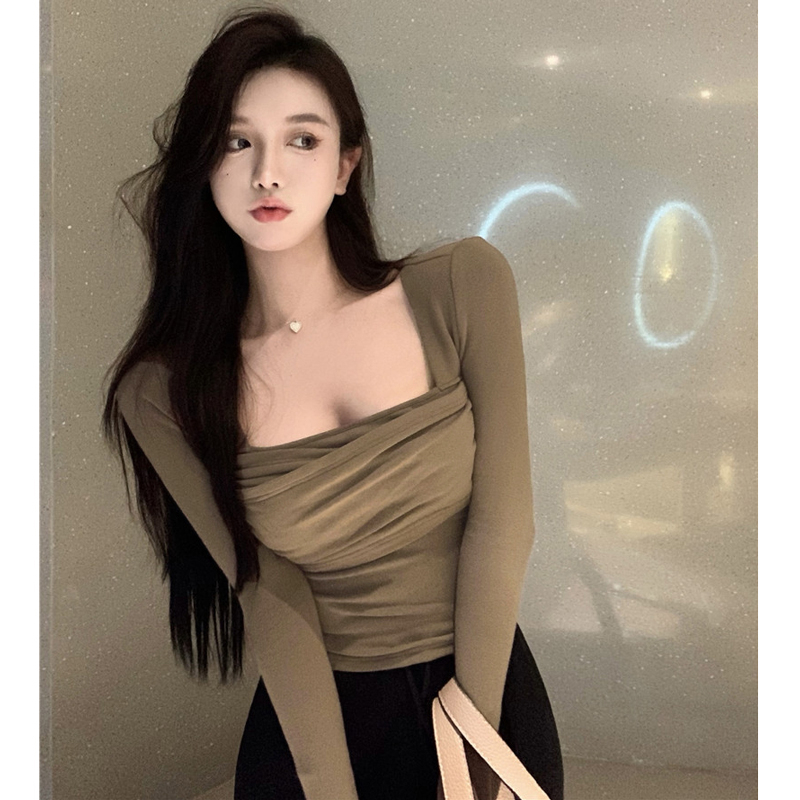 性感長袖t恤打底衫女春季洋氣漂亮小衫辣妹緊身短款超低領上衣