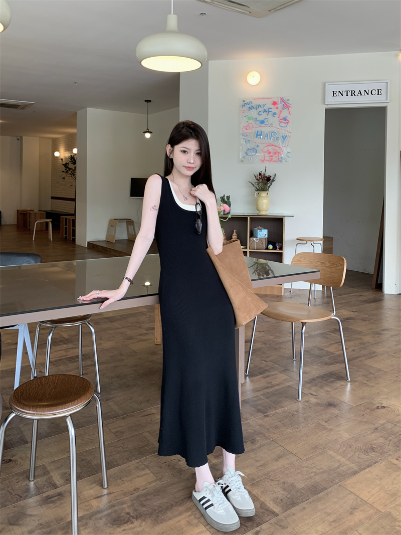 實拍~撞色針織背心裙女2024春夏新款高級感顯瘦百搭長裙