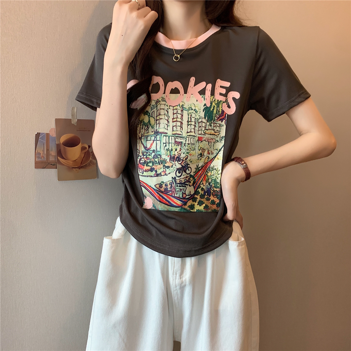 實拍大碼印花藝術繪畫圓領t恤夏女新短袖正肩遮肉百搭顯瘦上衣
