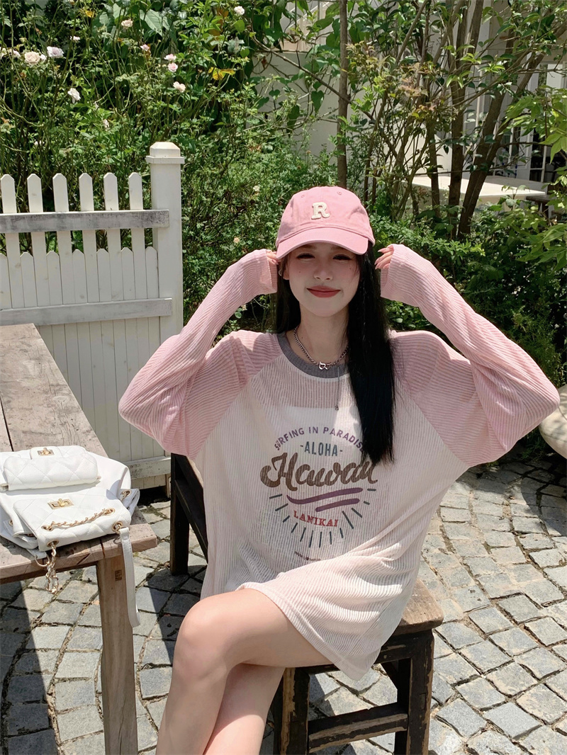 實拍 美式字母印花長袖T恤女裝薄款寬鬆撞色插肩袖中長款防曬上衣