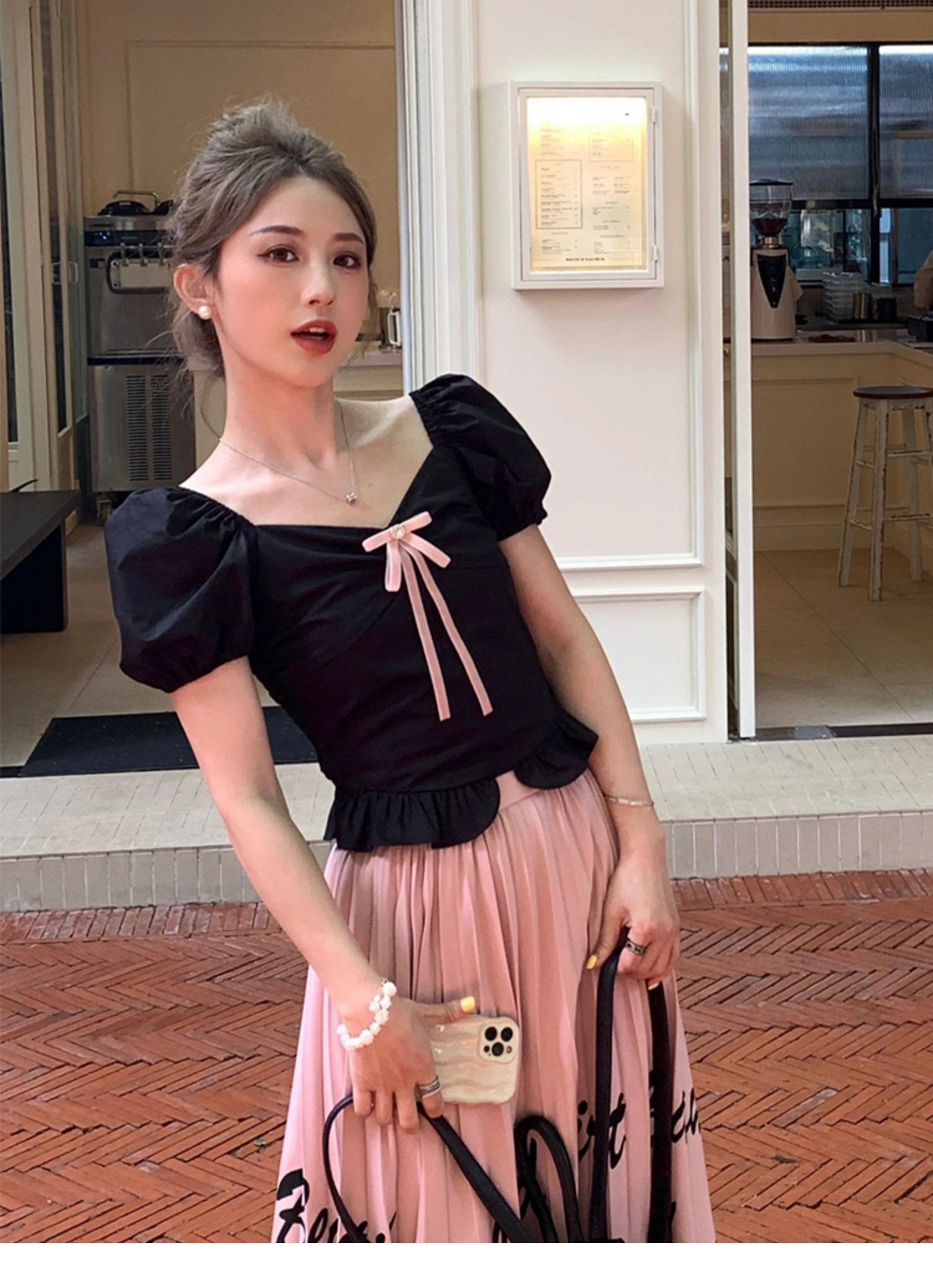 French black puff sleeve bow square neck short-sleeved shirt women's summer design niche slim short top