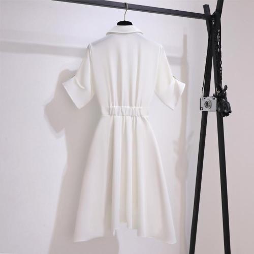 白色连衣裙女装夏季2024年新款夏装高级感气质设计感小众雪纺裙子