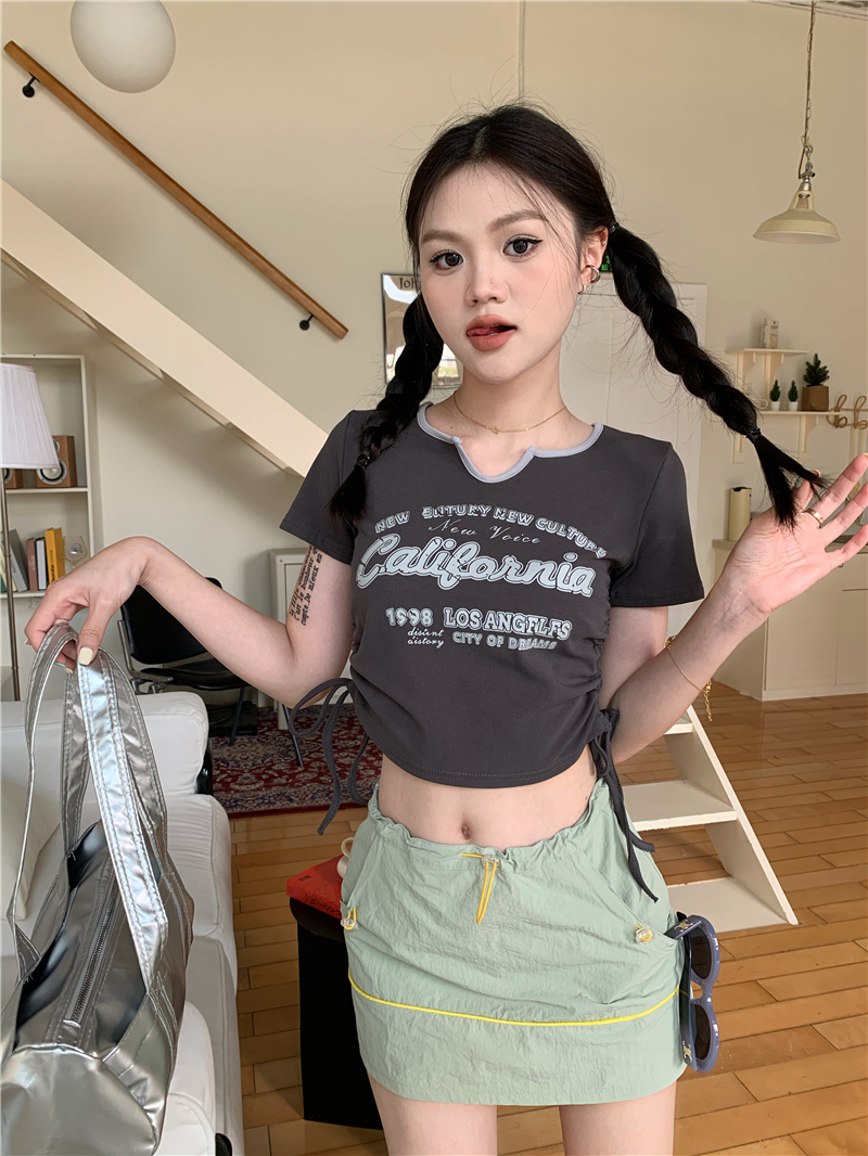 實拍  美式復古撞色抽繩設計感短款t恤