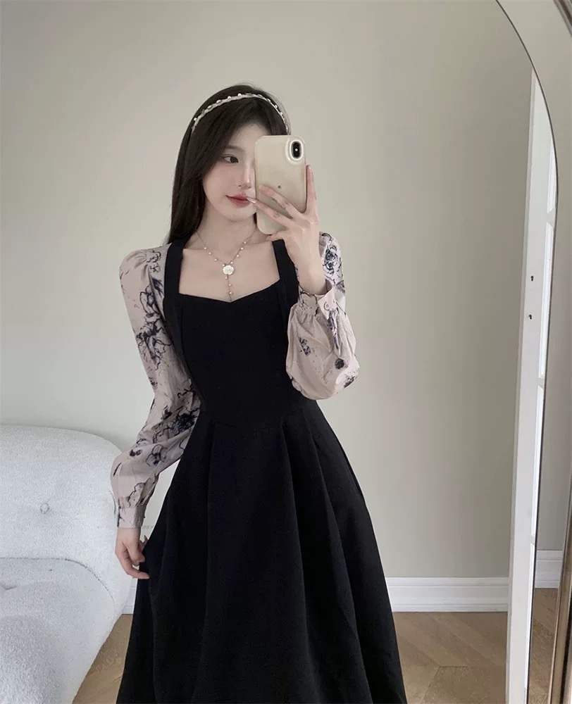 Retro Hepburn Square Neck Spliced ​​Floral Dress Spring and Autumn Temperament Slim Waist Design Midi-Length Skirt for Women