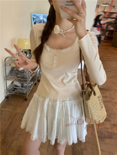 Actual shot ~ New round neck lace splicing slim long sleeve bottoming + short skirt suit