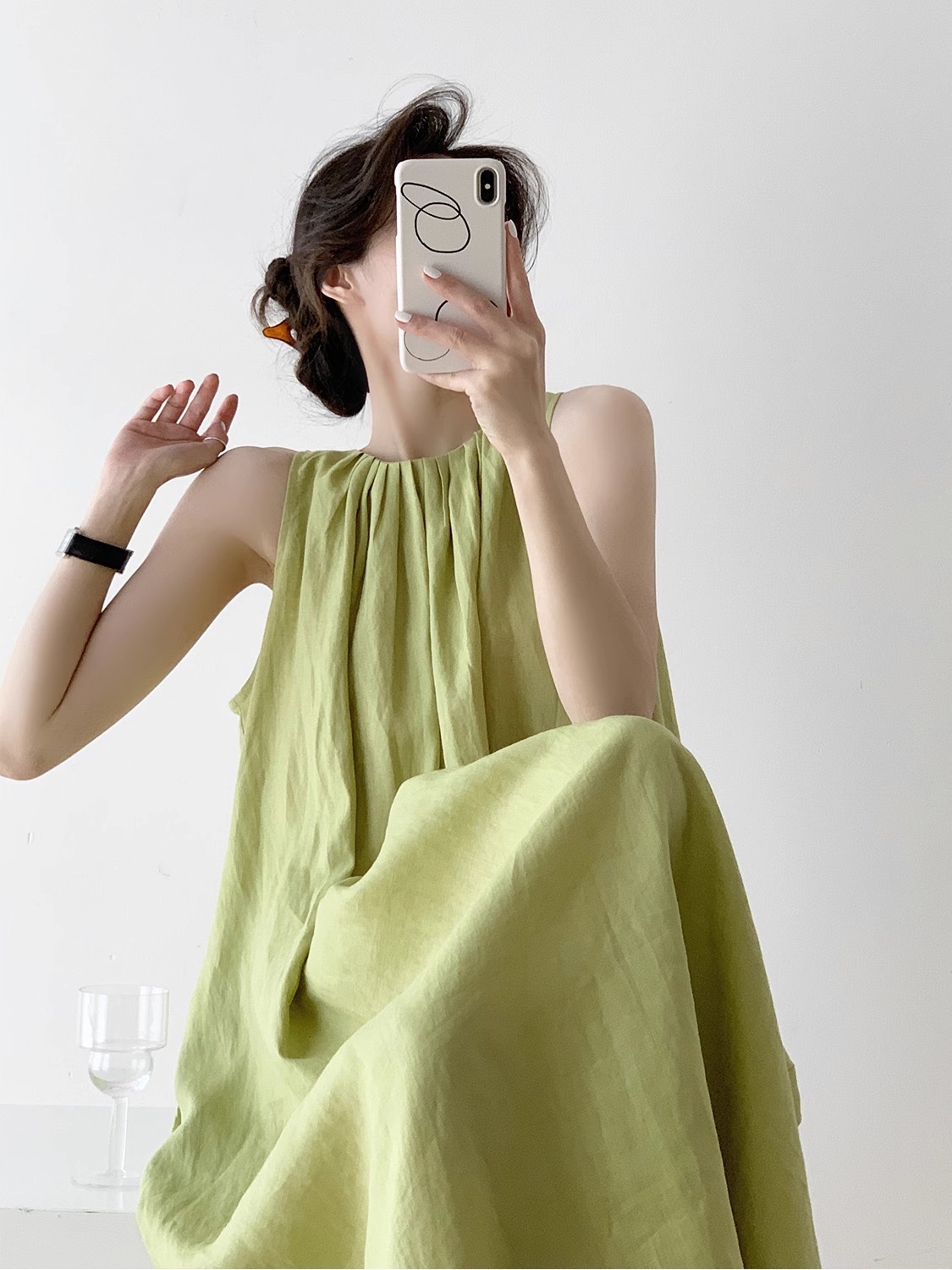 Avocado green linen dress women's summer slimming loose French suspender skirt large swing vest mid-length skirt for vacation