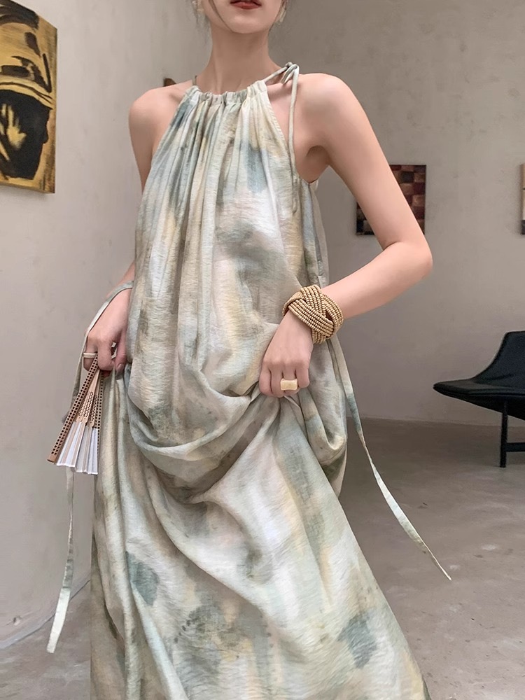 JWUNIQUE new Chinese style sleeveless smudged halter dress women's summer 2024 new lazy style holiday long skirt