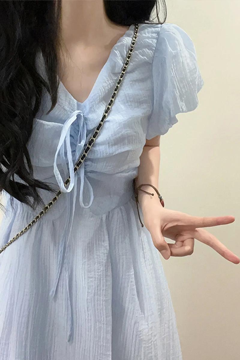 Blue Temperament Sweet Puff Sleeve V-Neck Dress Women's Summer 2024 New Small Waist Fairy Dress
