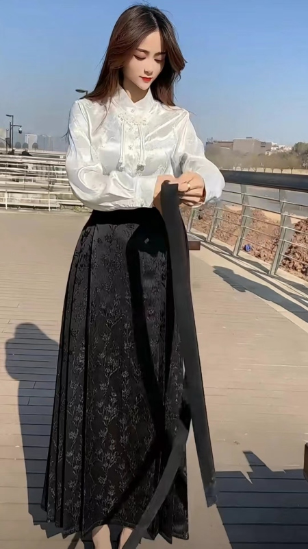 復古國風盤扣釘珠立領襯衫女2024春款女裝馬面裙的上衣新中式襯衣