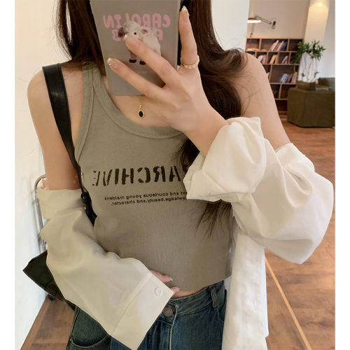 Real shot of summer camisole for women, new style, sleeveless, slim fit, beautiful back, short bottoming top, trendy for outer wear