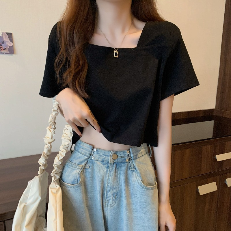 方領性感短袖t恤女夏季寬鬆甜辣風設計感露鎖骨短款上衣