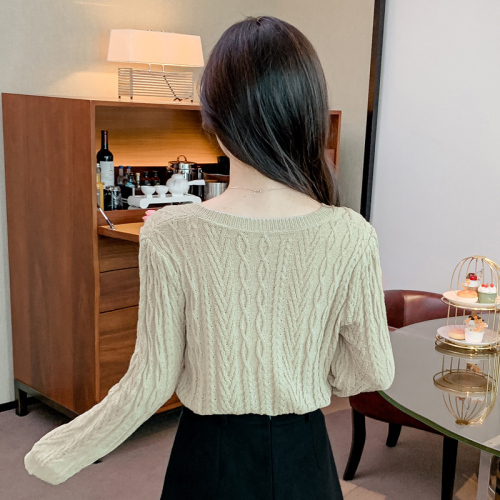 Real shot French knit top spring and autumn thin hollow twist soft breast style sweater for women with retro square collar has been shipped