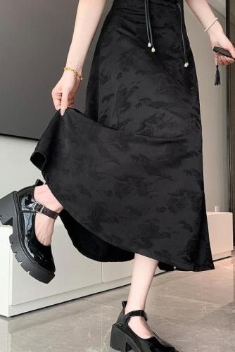 Actual shot of 2024 spring and summer new national style jacquard new Chinese style plate buckle A-line skirt high-end slim mid-length skirt