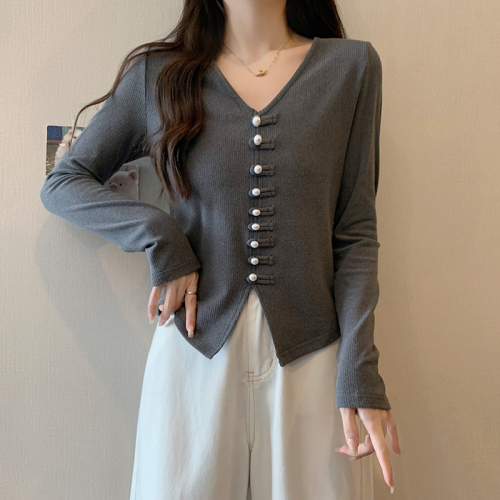 Actual shot of 2024 new summer clothes for fat mm, fashionable and chic new Chinese style slimming v-neck plate button long-sleeved T-shirt tops