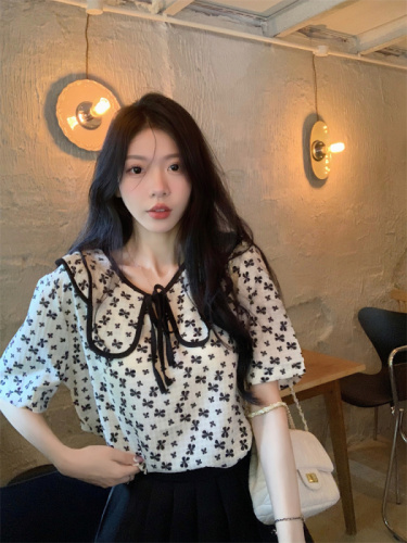 0018#real shot~Large size shirt women's short-sleeved summer niche age-reducing fashionable floral doll collar top