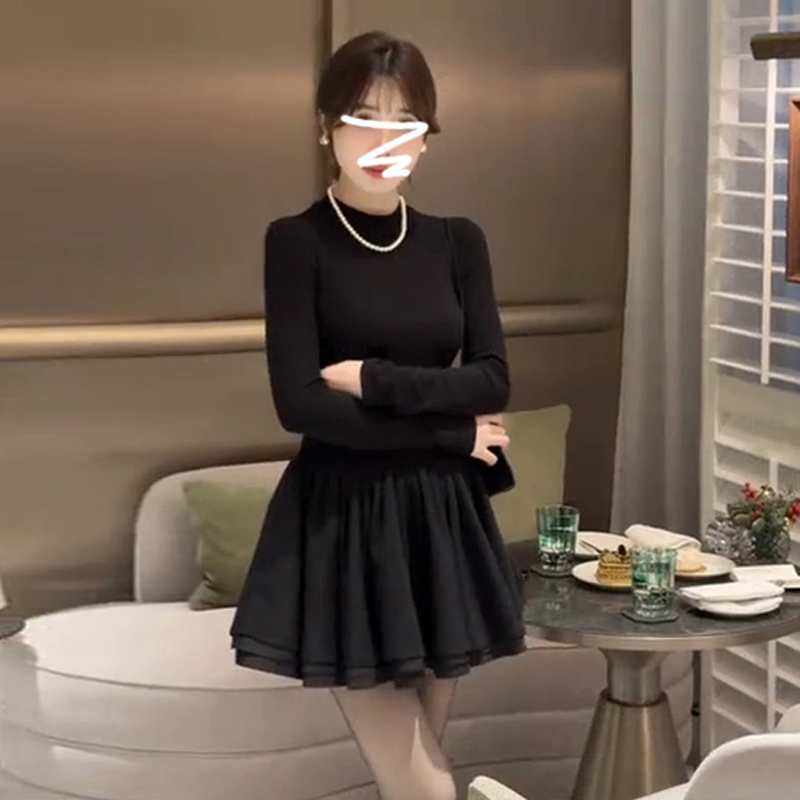 小個子黑色針織連衣裙子2024春冬季新款女裝新年戰袍內搭打底短裙