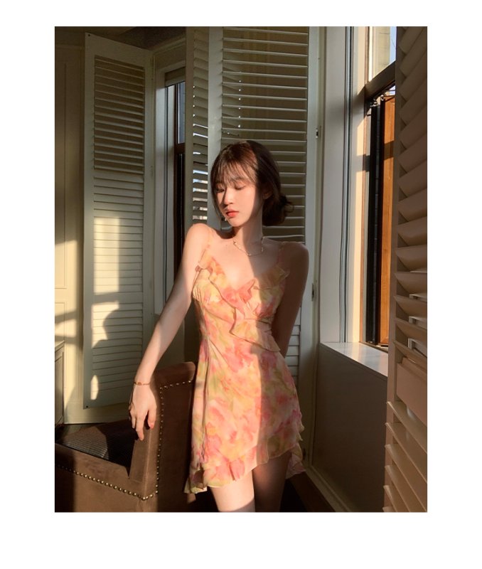 2024夏季女裝法式浪漫性感印花短裙吊帶碎金薔薇開叉連衣裙V領