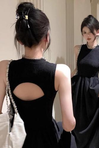 Spring and summer French retro sexy waist long dress sleeveless design hollow dress for women black