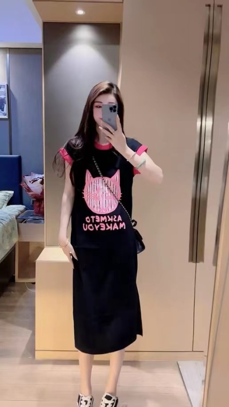 中長款遮肚顯瘦連衣裙女夏季新款歐版休閒寬鬆貓咪印花T恤裙