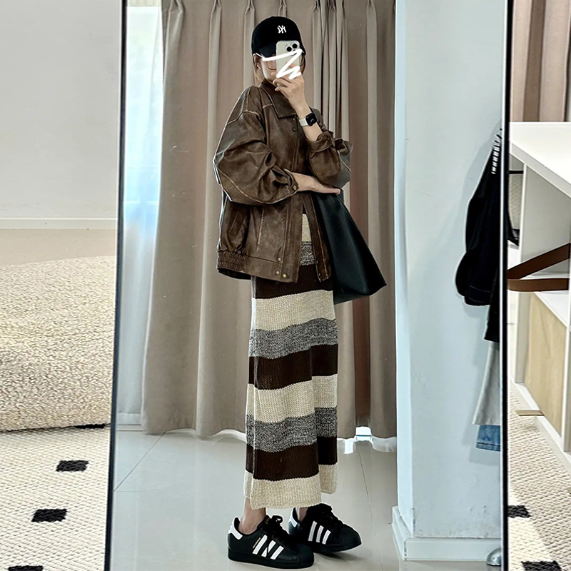 針織條紋吊帶連衣裙子女2024年早春春新款高級感打底內搭背心長裙
