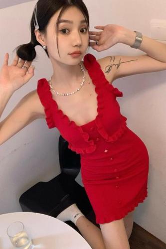 实拍 夏装纯欲风辣妹法式玫瑰红小众设计连衣裙针织吊带裙女