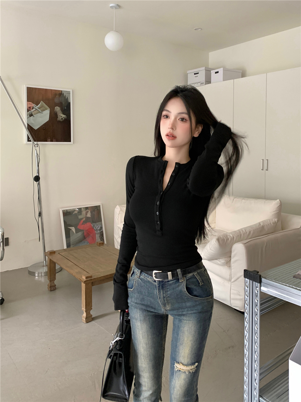 上衣春季設計感黑色單排扣T恤女短款修身辣妹打底衫內搭上衣
