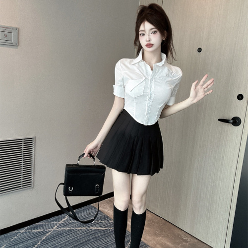 White short-sleeved shirt, pleated short skirt for little people in summer, two-piece suit for hot girls who want to lose age and look slimmer