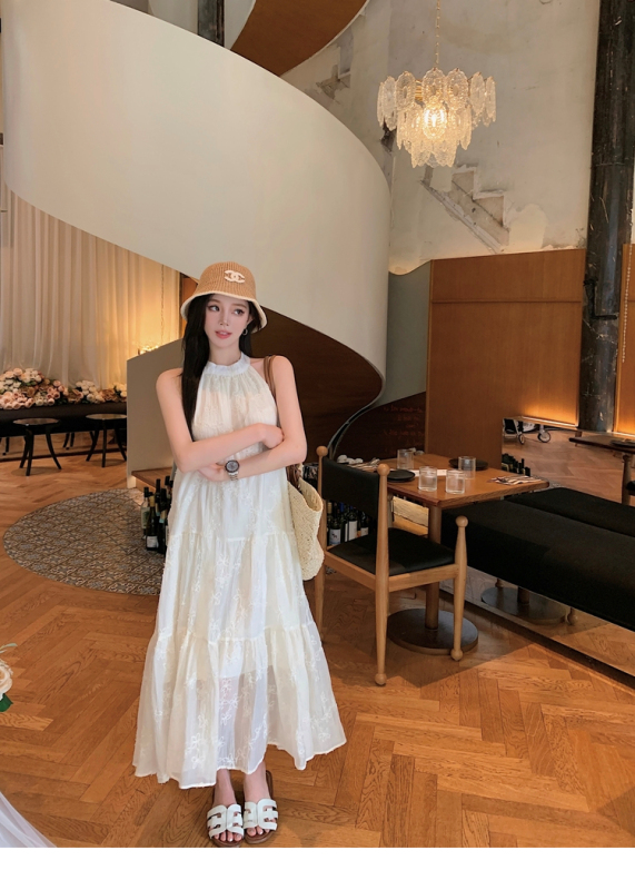 2024新款女裝跌入夢境萊賽爾天絲提花仙女裙重工掛脖無袖夏連衣裙