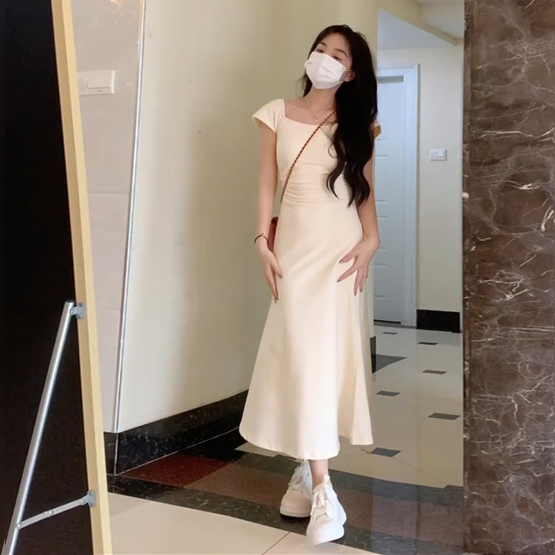 夏季2024新款女收腰魚尾包臀連衣裙子法式長裙修身高級感小媽白色