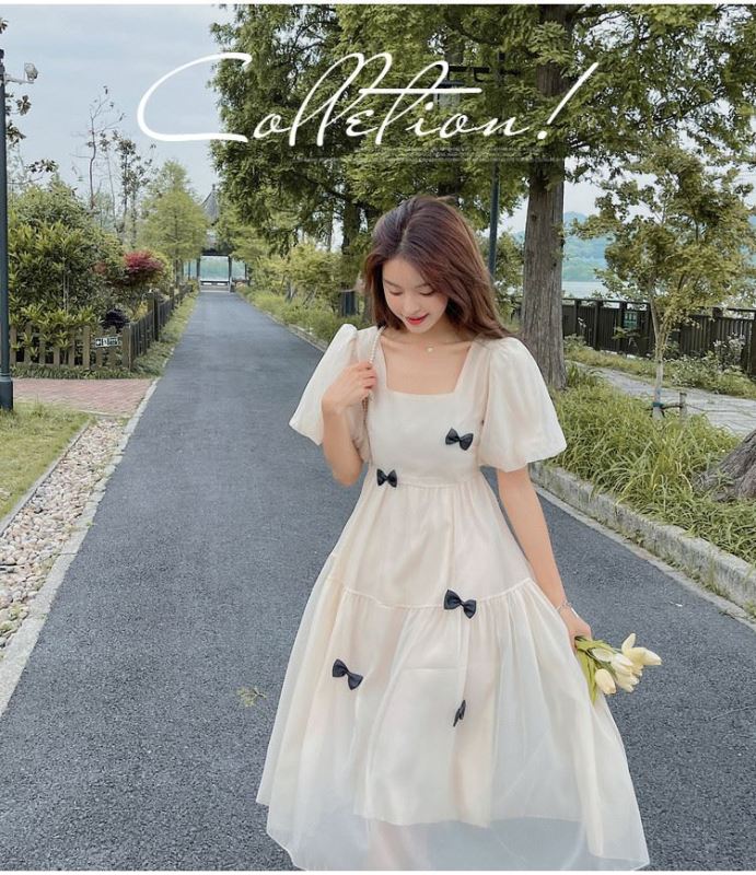 2024夏裝新款蝴蝶結法式甜美仙女裙子赫本溫柔風寬鬆方領連衣裙女