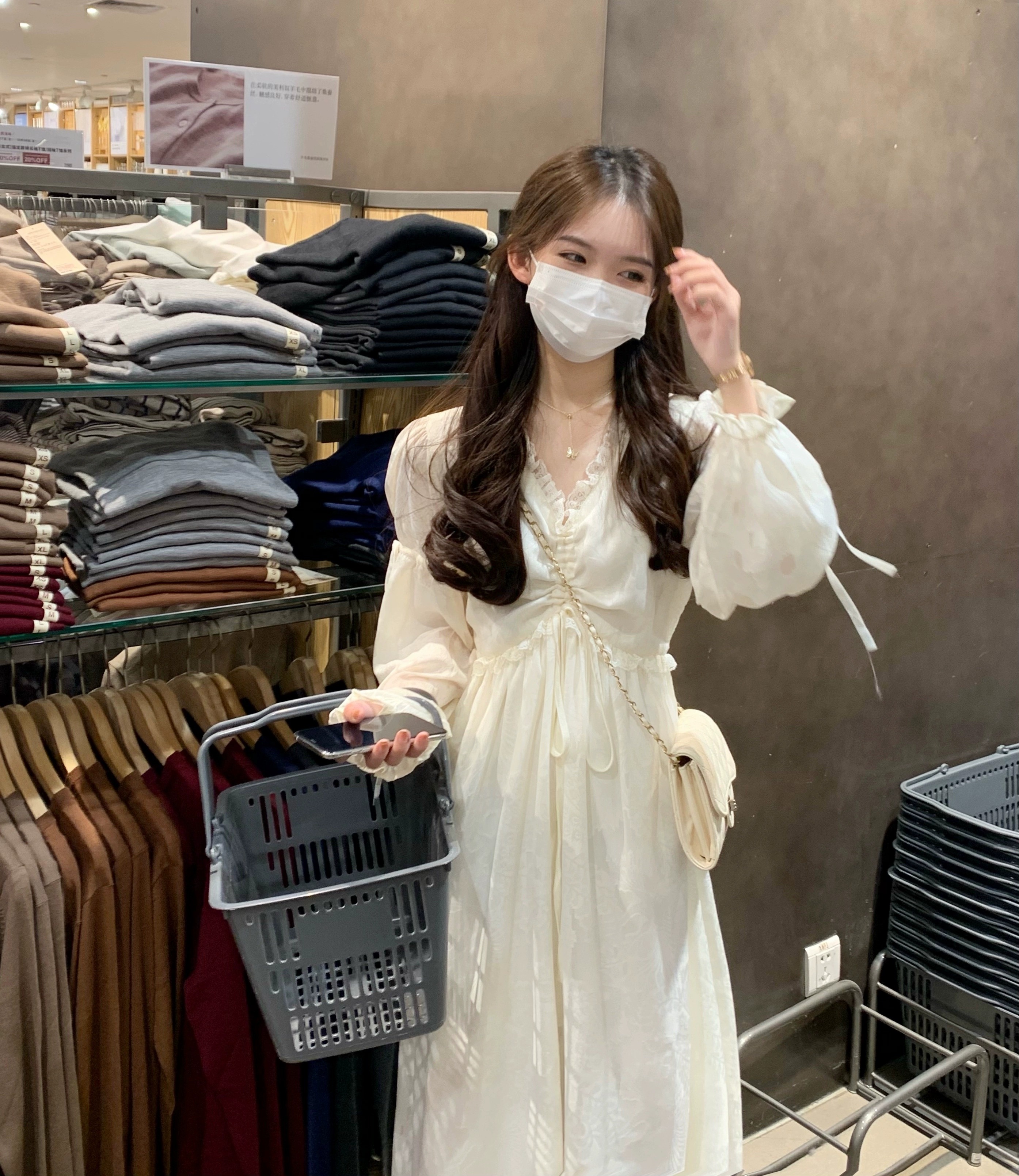 高品質長袖連衣裙女春秋季新款法式收腰初戀感小個子內