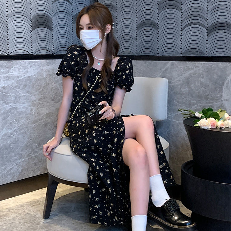 小眾獨特開叉碎花連衣裙夏季女氣質2024新款冷淡系高級感方領長裙