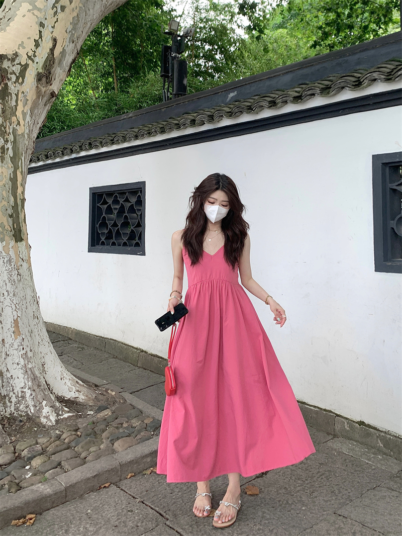 實拍#顯白吊帶裙玫紅色交叉露背小個子高腰連衣裙度假風夏