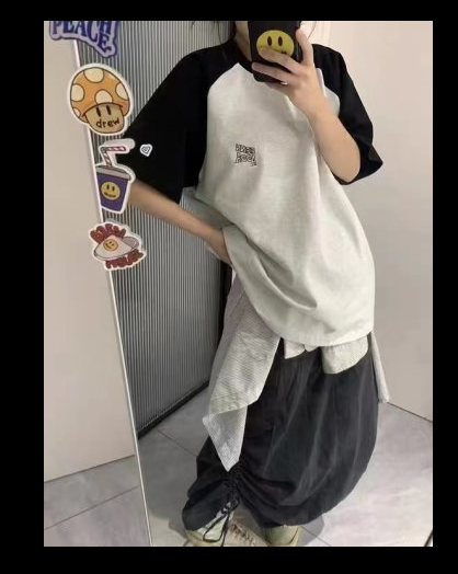 撞色立體感短袖t恤 200克純棉整件繡花包肩領